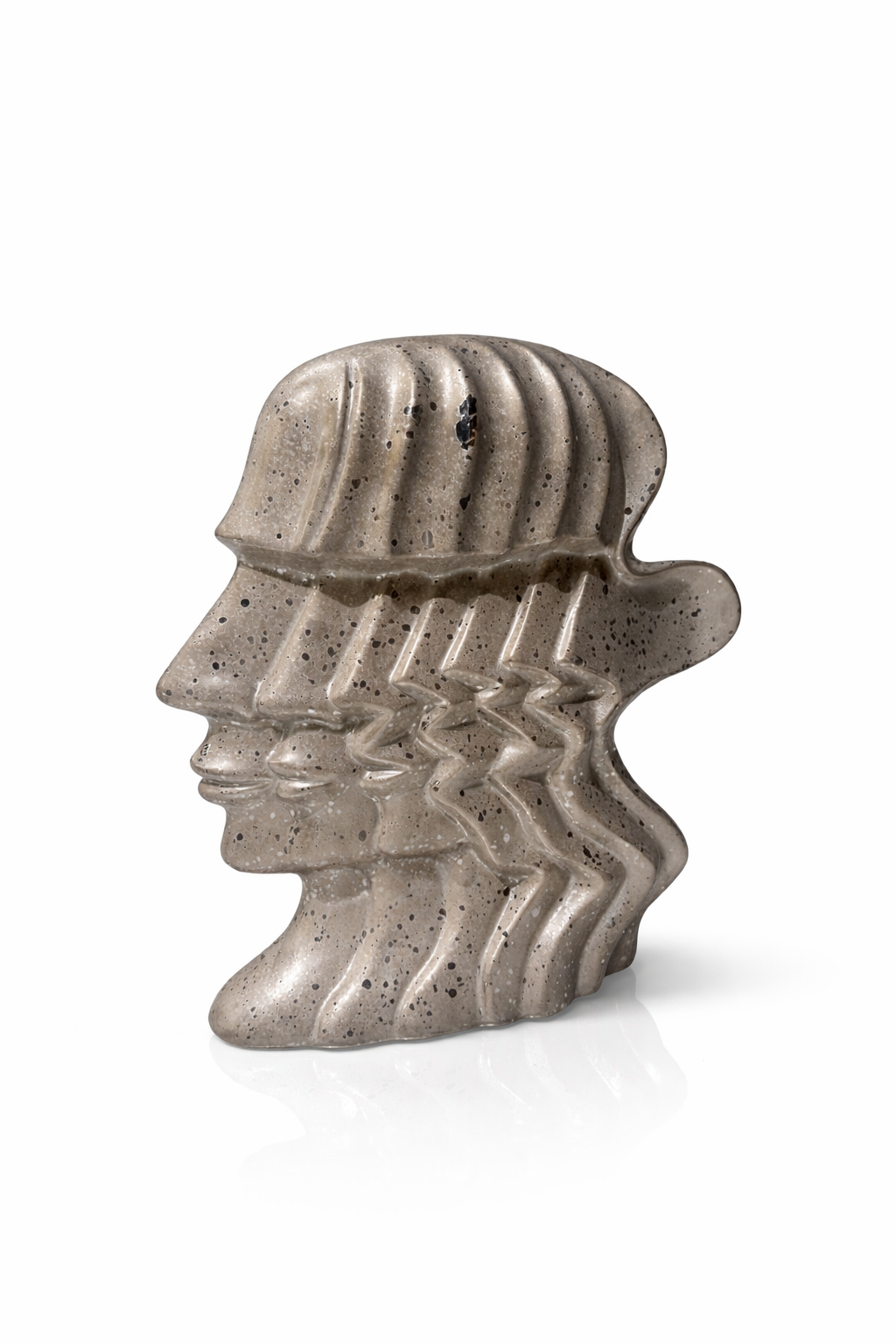 Nivessa Sculpture
