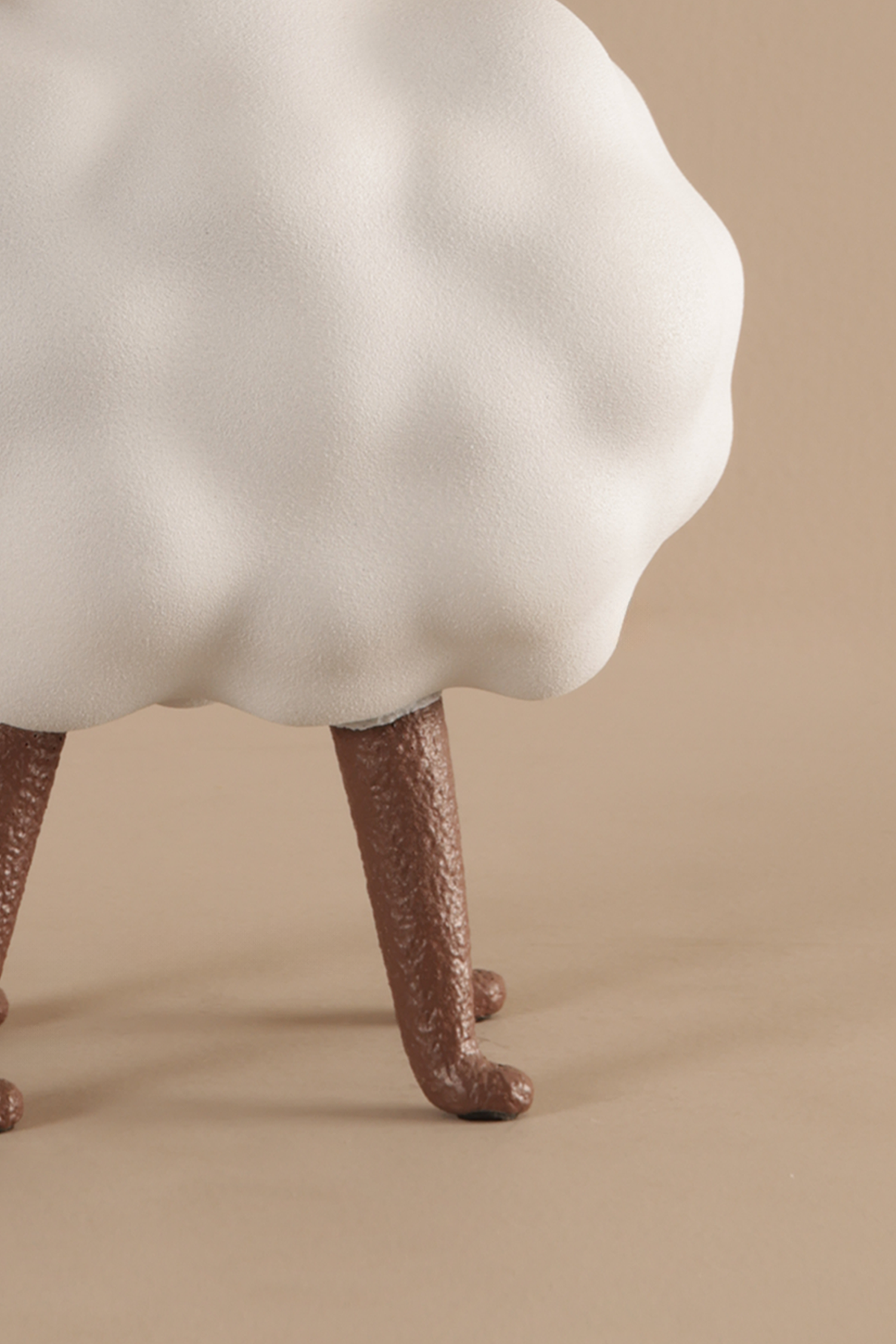 Curly Sheep White Decor