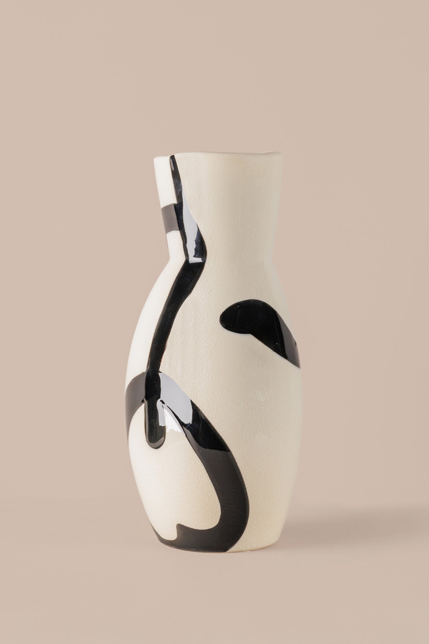 Macchia White - Black Vase - A