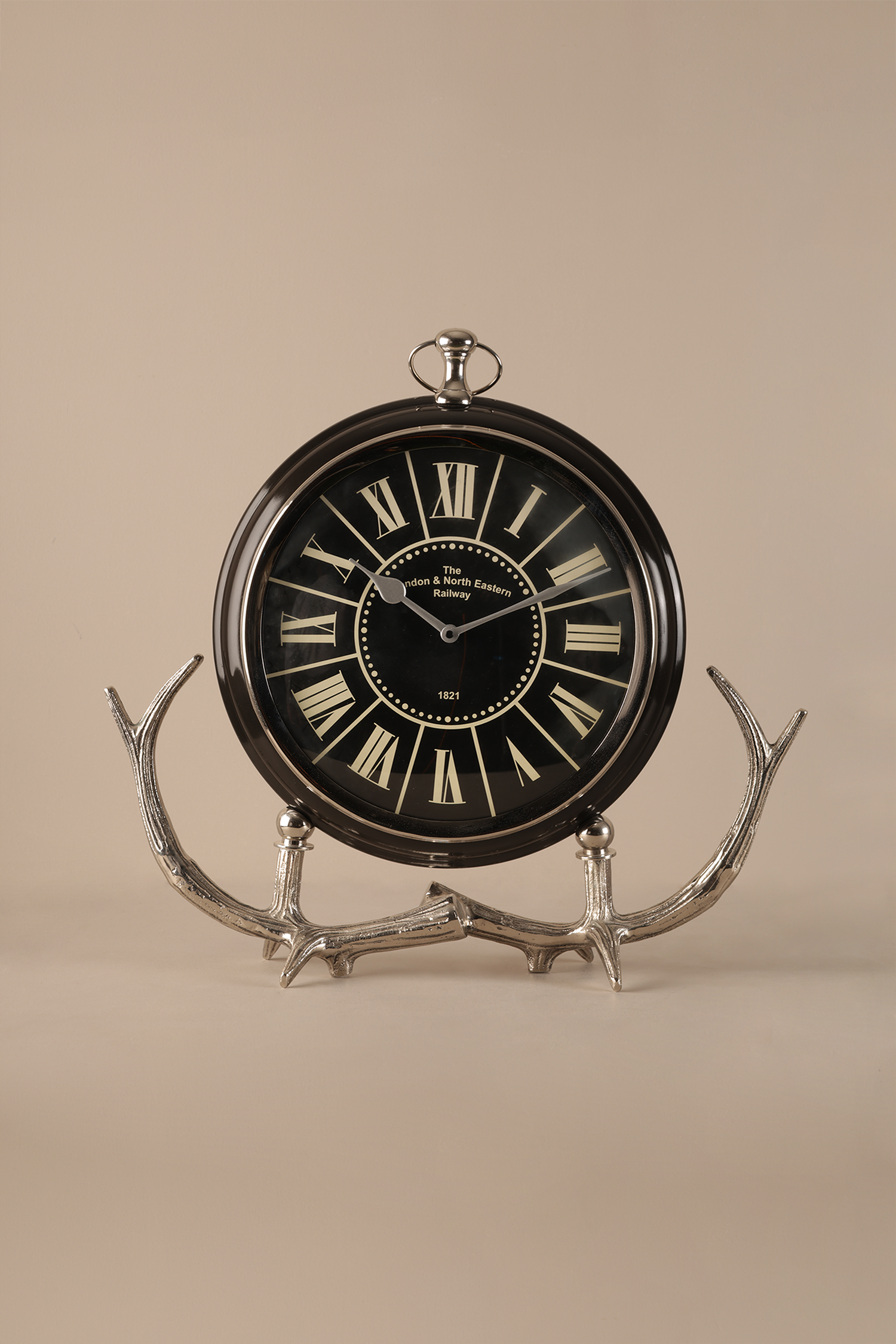 Noir Clock Decor