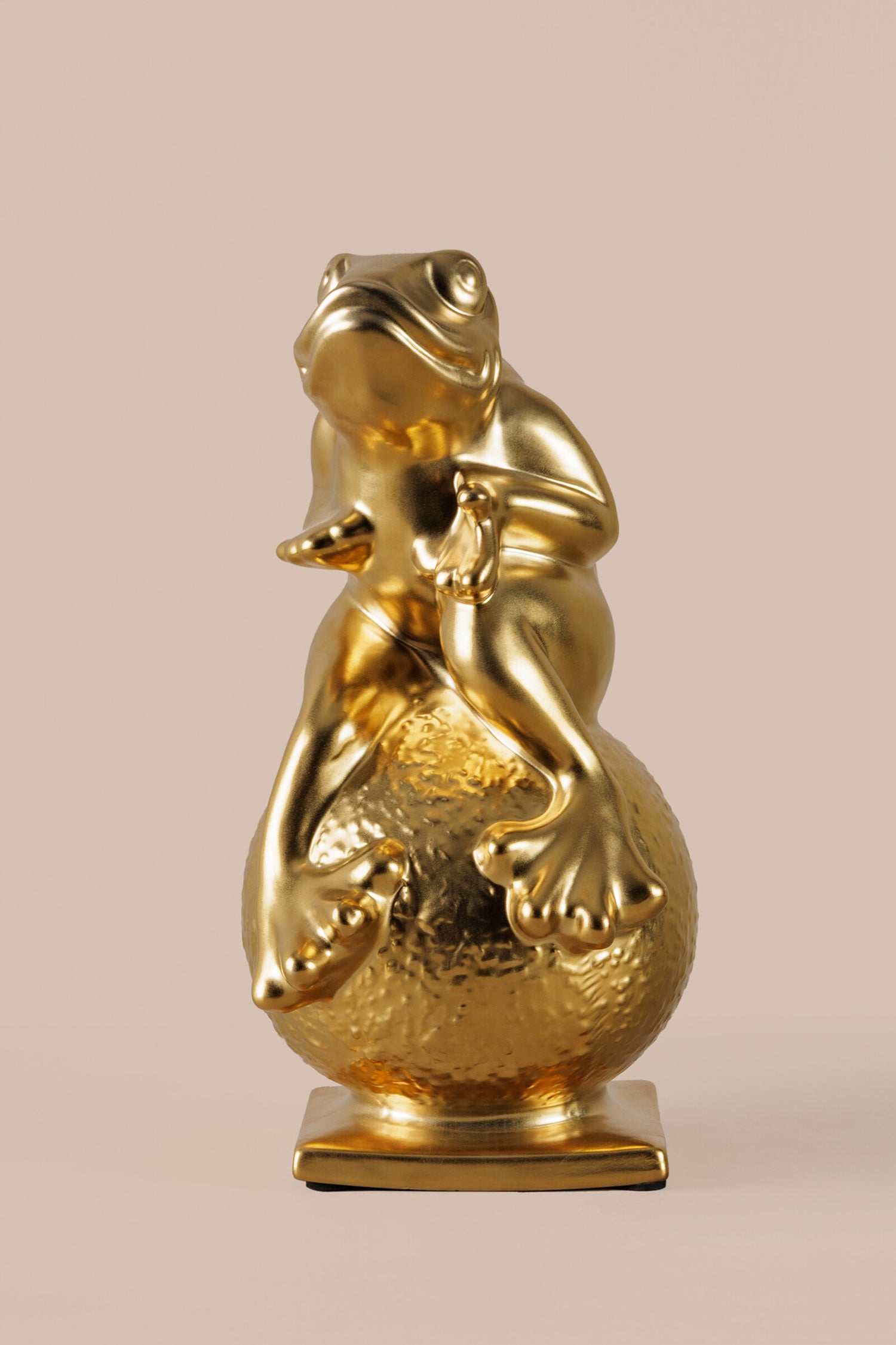 Rana Gold Sculpture