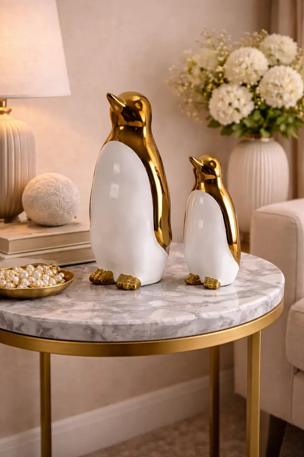 Aurora Penguin Decor - L