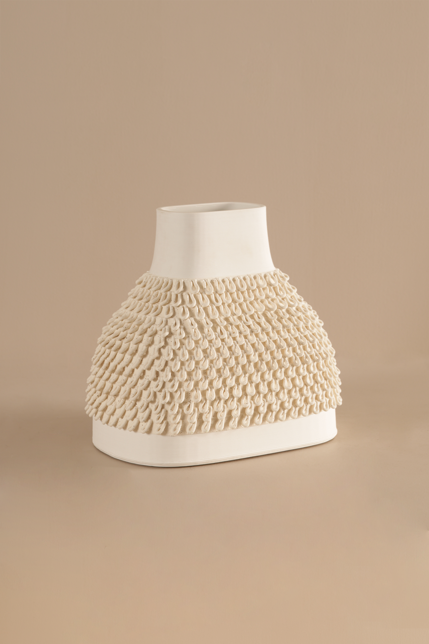 Trama White Vase
