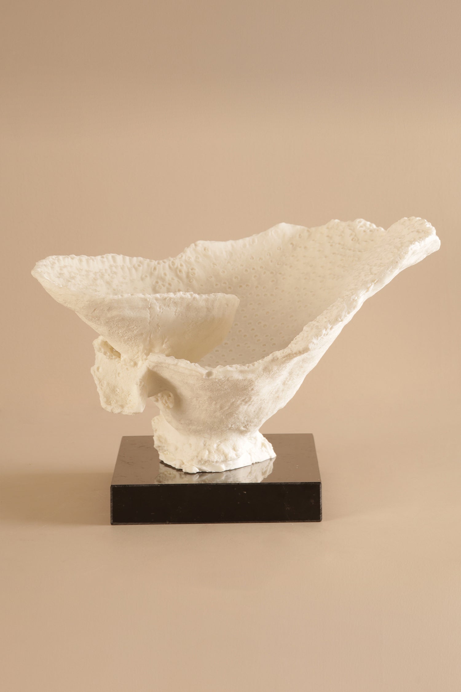 Nube White Sculpture Decor