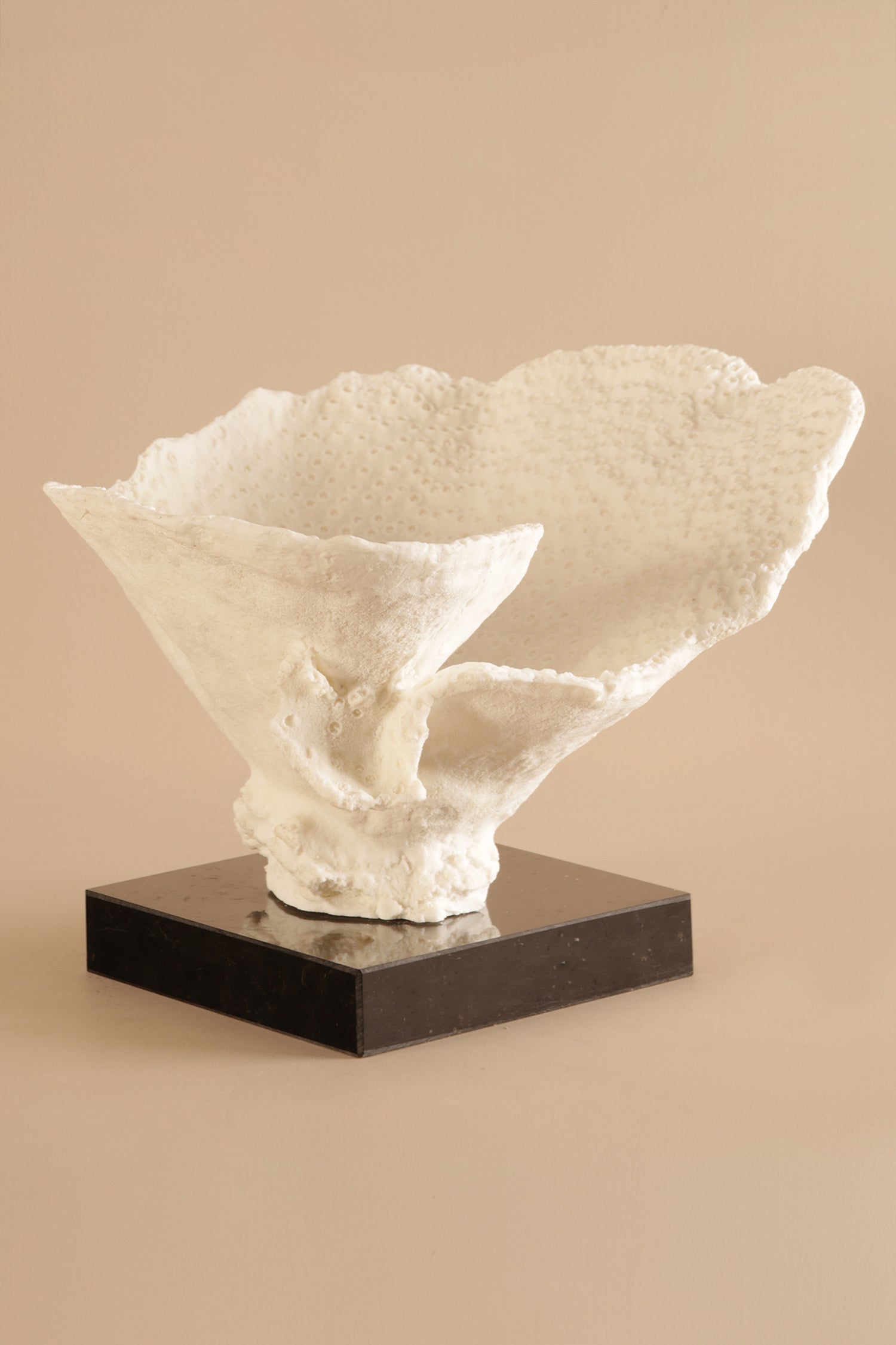 Nube White Sculpture Decor