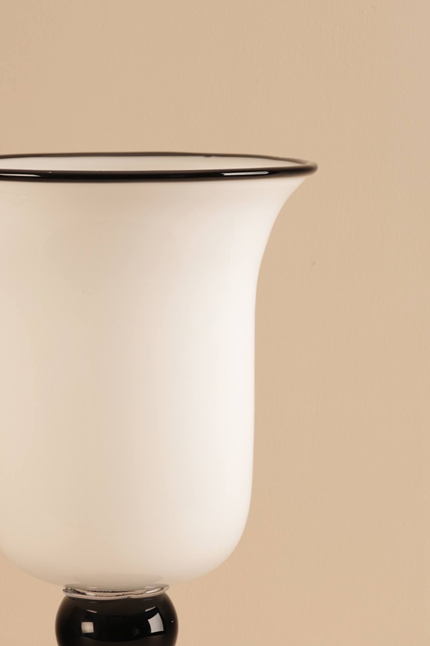 Mono Classic Black & White Candlestand